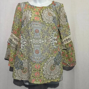 Floral and Ivy Scoop Neck Multicolor Floral Blouse
